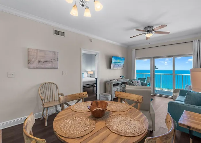 Apartment 18th Floor! Indooroutdoor Pools Free Daily Activities Service