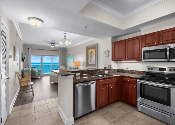 Apartment 18th Floor! Indooroutdoor Pools Free Daily Activities Service