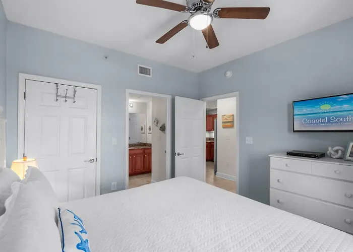 18th Floor! Indooroutdoor Pools Free Daily Activities Service Apartment *