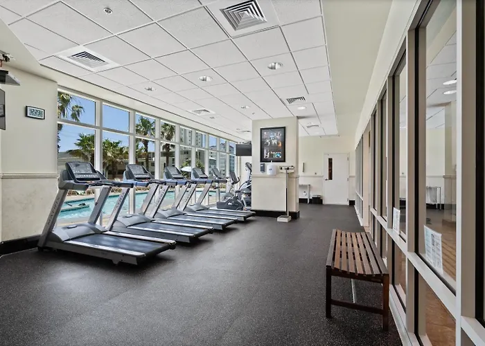 18th Floor! Indooroutdoor Pools Free Daily Activities Service Apartment